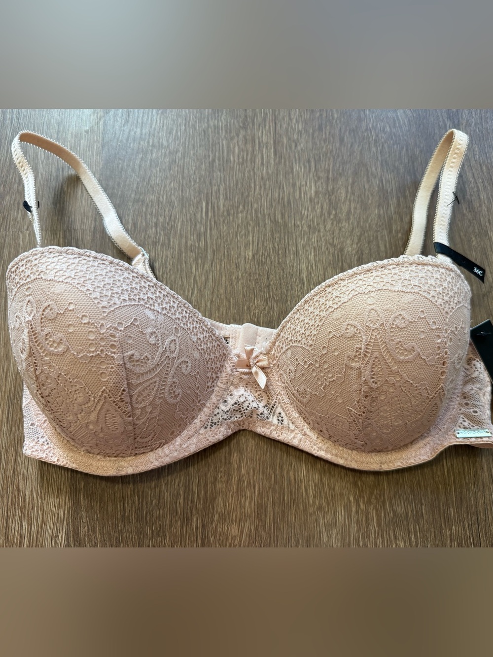 Tahari Rose Dust Floral Lace Underwire T-Shirt Bra Padded Bow 36C